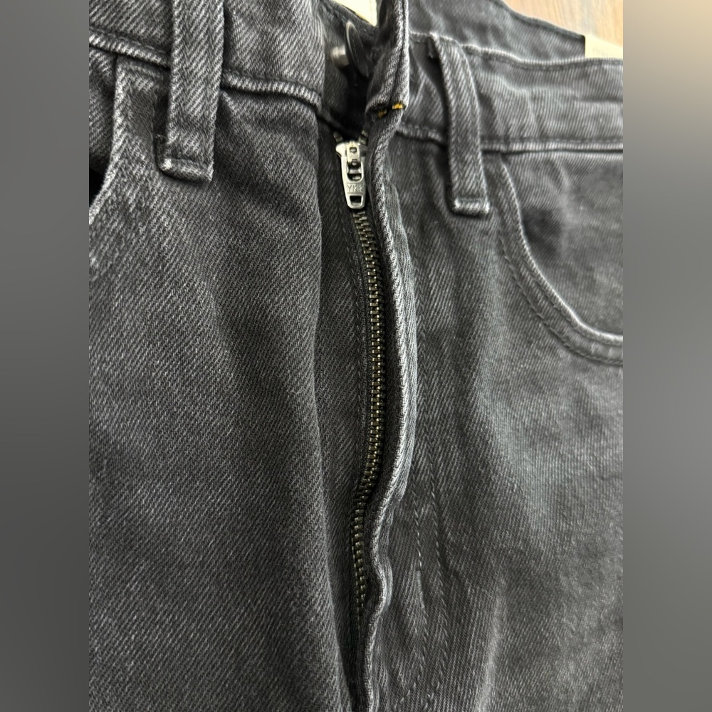 Universal Thread Women's Black High Rise Flare Legs Denim Jeans, Size 8R - Picture 3 of 16